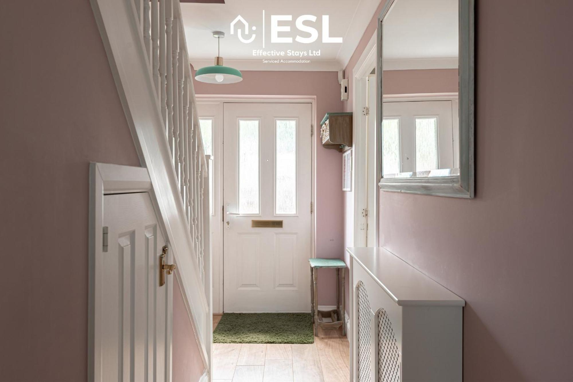 4 Bedroom Townhouse 10Mins Walk From Shrewsbury Town Centre With Parking Kültér fotó
