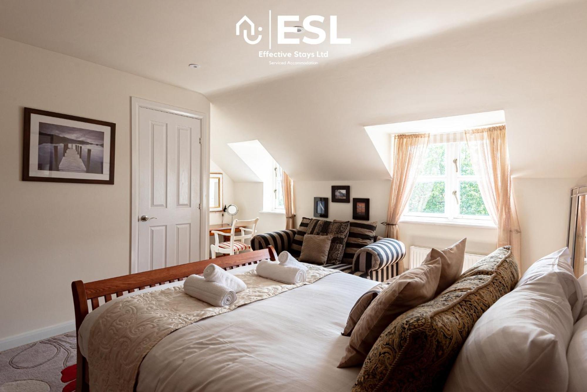 4 Bedroom Townhouse 10Mins Walk From Shrewsbury Town Centre With Parking Kültér fotó